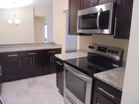 1334 Cunat Court Lake In The Hills IL 60156