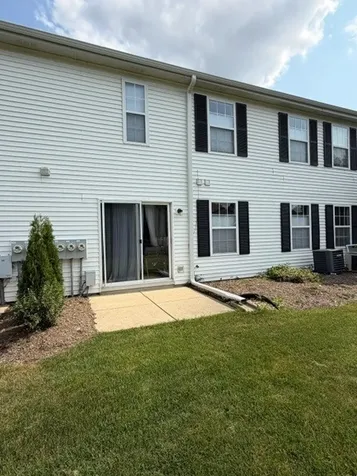 2468 Frost Drive Aurora IL 60503