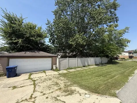 7301 West 113th Street Worth IL 60482