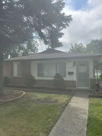 1322 Greenbay Avenue Calumet City IL 60409