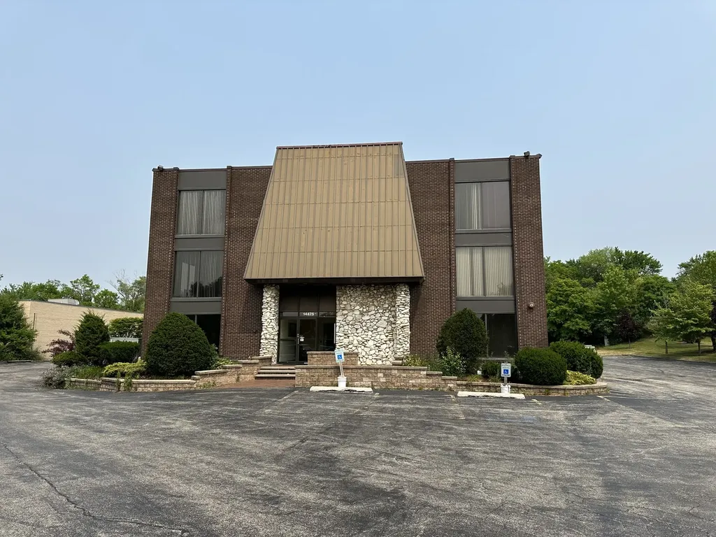 14475 John Humphrey Drive Orland Park IL 60462