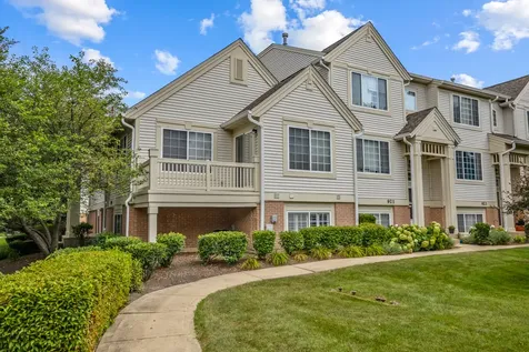 919 Pheasant Trail St. Charles IL 60174