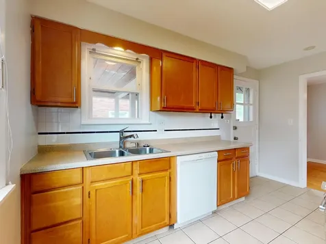 5221 Greenwood Street Skokie IL 60077