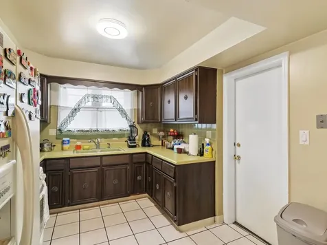 2952 George Street Franklin Park IL 60131