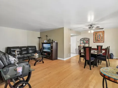 2952 George Street Franklin Park IL 60131