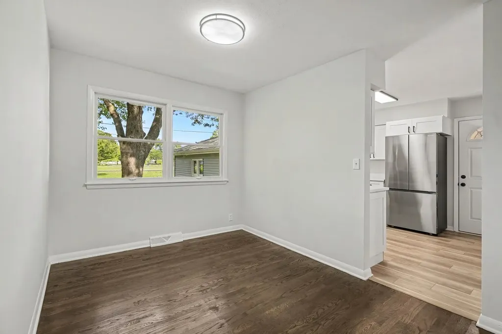 753 Westgate Drive Aurora IL 60506