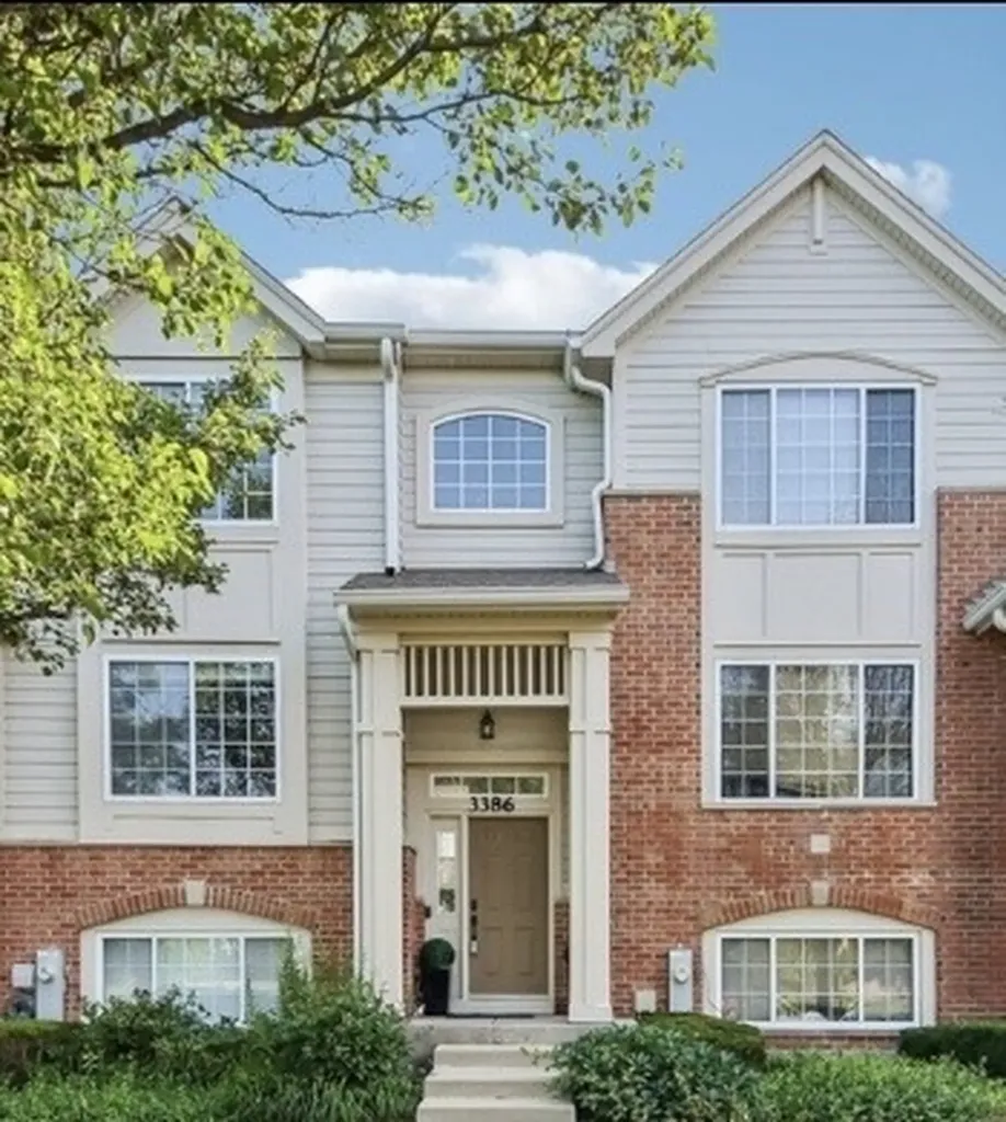3386 Sanctuary Drive Elgin IL 60124