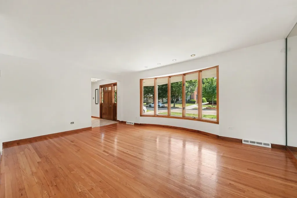 10324 South Claremont Avenue Chicago IL 60643