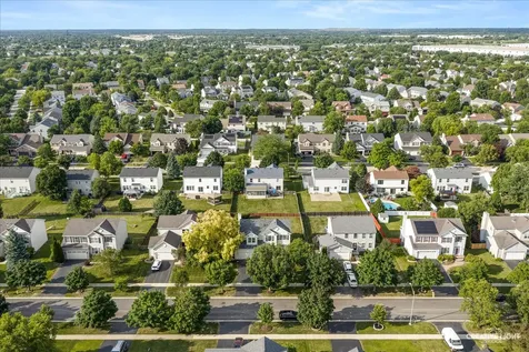 1445 Waterside Drive Bolingbrook IL 60490
