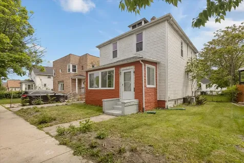 1912 Emerson Street Evanston IL 60201