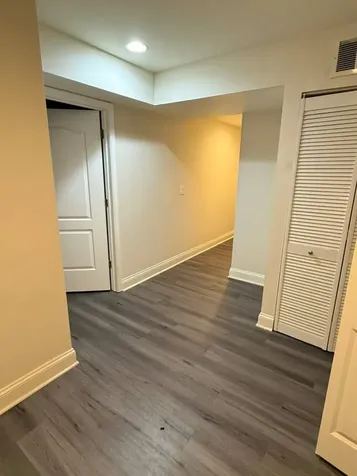 811 West Lill Avenue Chicago IL 60614