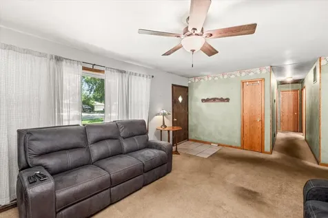 3512 Leominster Avenue Joliet IL 60431
