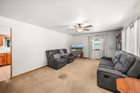 3512 Leominster Avenue Joliet IL 60431