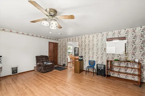 3512 Leominster Avenue Joliet IL 60431