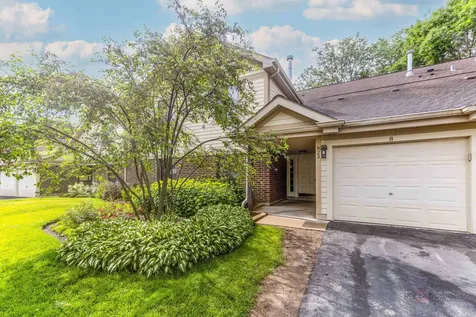 823 East Coach Road Palatine IL 60074