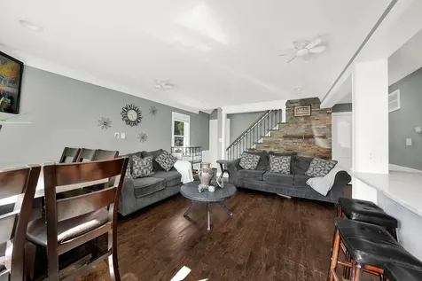16612 Geneva Drive Harvey IL 60426