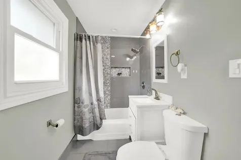 16612 Geneva Drive Harvey IL 60426