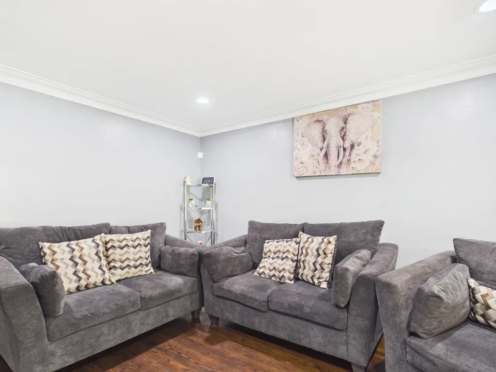 234 West 117th Street Chicago IL 60628