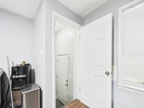 234 West 117th Street Chicago IL 60628