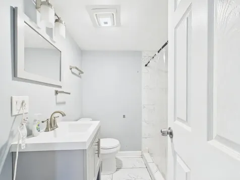 234 West 117th Street Chicago IL 60628