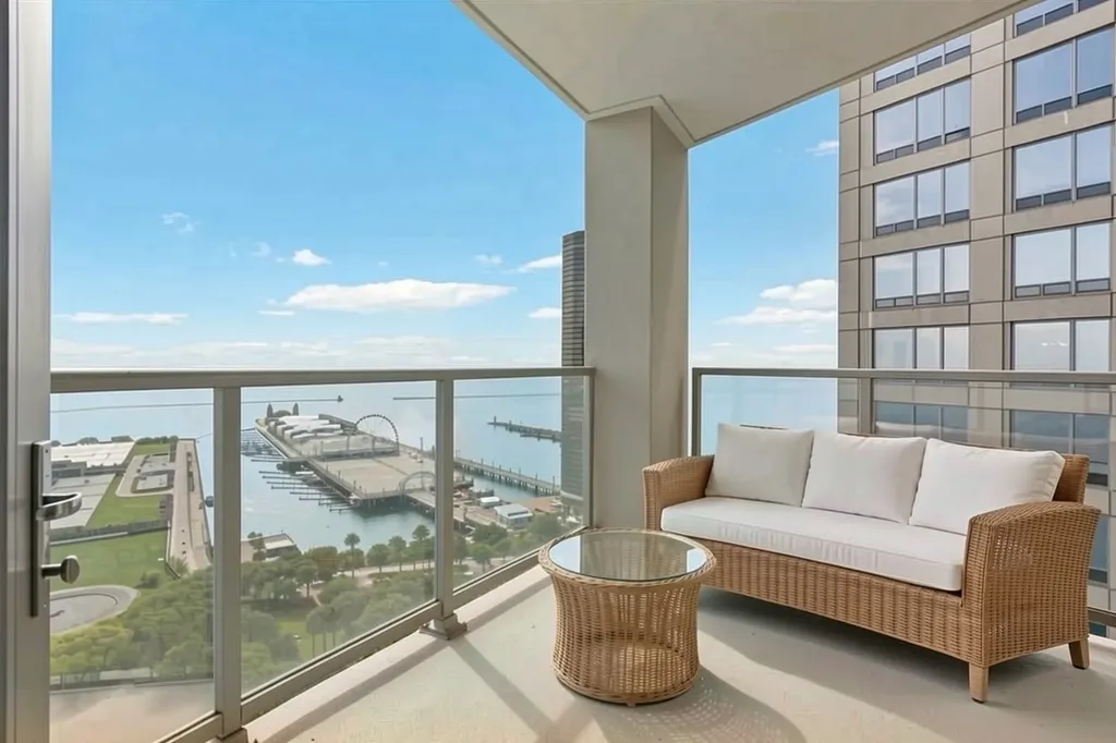 600 North Lake Shore Drive Chicago IL 60611