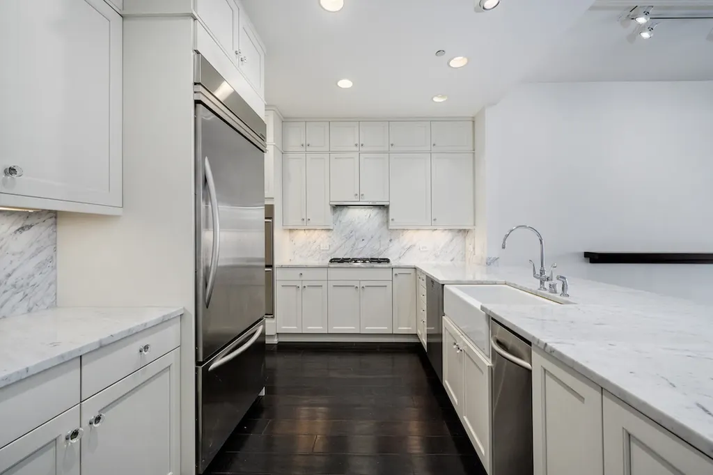333 North Canal Street Chicago IL 60606