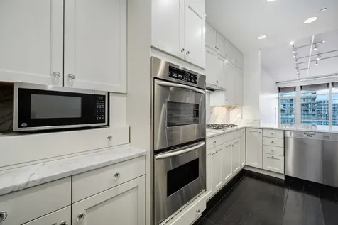 333 North Canal Street Chicago IL 60606