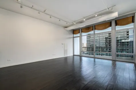333 North Canal Street Chicago IL 60606