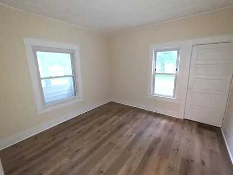 1204 North Dawley Street Salem IL 62881