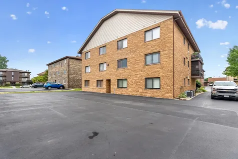 16820 81ST Avenue Tinley Park IL 60477