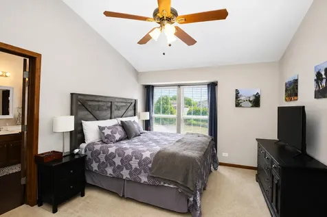 685 Morning Glory Lane Bartlett IL 60103