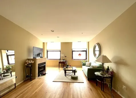 330 South Michigan Avenue Chicago IL 60604
