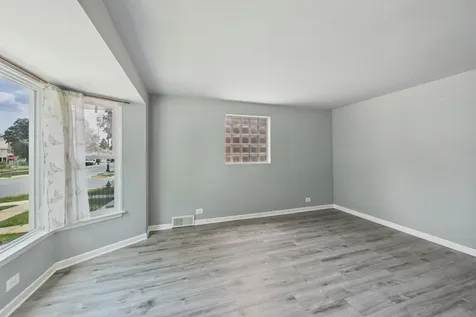 6103 West 35th Street Cicero IL 60804