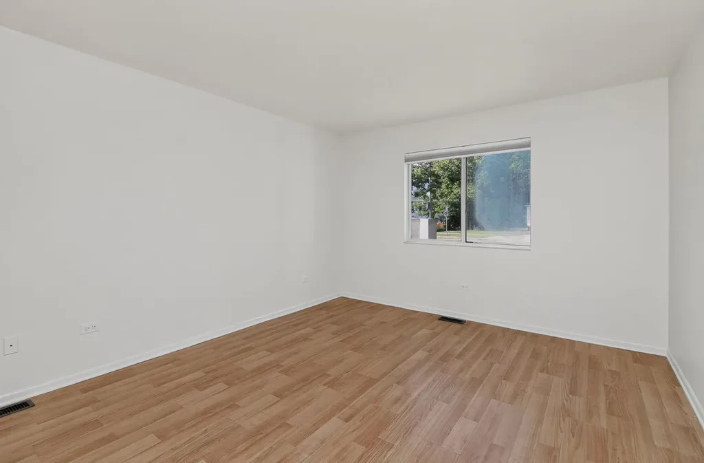48 North Park Avenue Lombard IL 60148