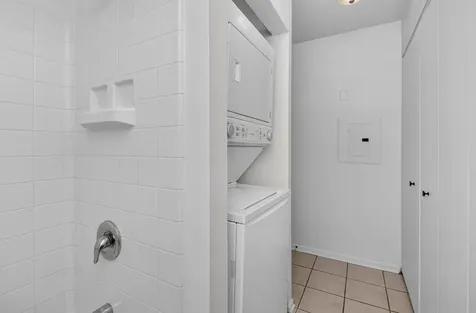 48 North Park Avenue Lombard IL 60148