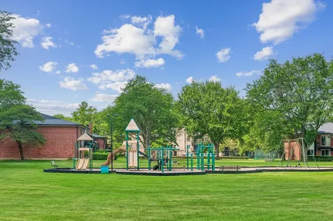 2434 Brandenberry Court Arlington Heights IL 60004