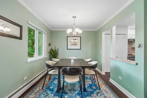 2434 Brandenberry Court Arlington Heights IL 60004