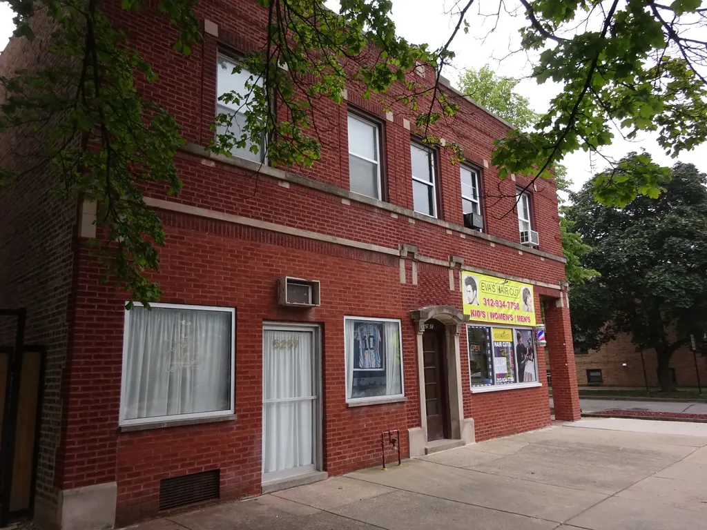 5259 West Montrose Avenue Chicago IL 60634