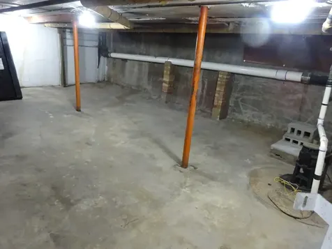 5259 West Montrose Avenue Chicago IL 60634