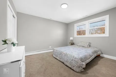 2072 Palatine Road Inverness IL 60067