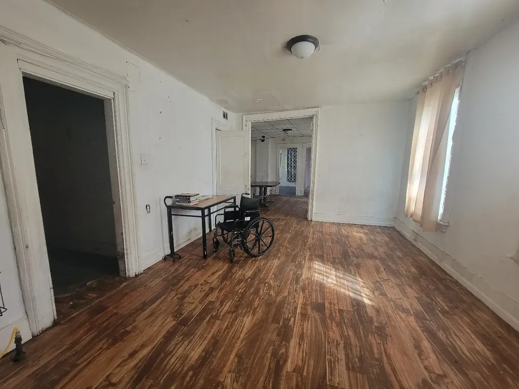 4224 West Maypole Avenue Chicago IL 60624