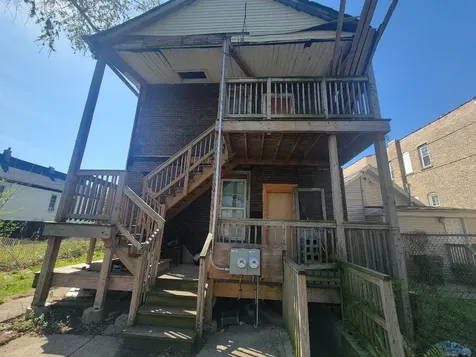 4224 West Maypole Avenue Chicago IL 60624