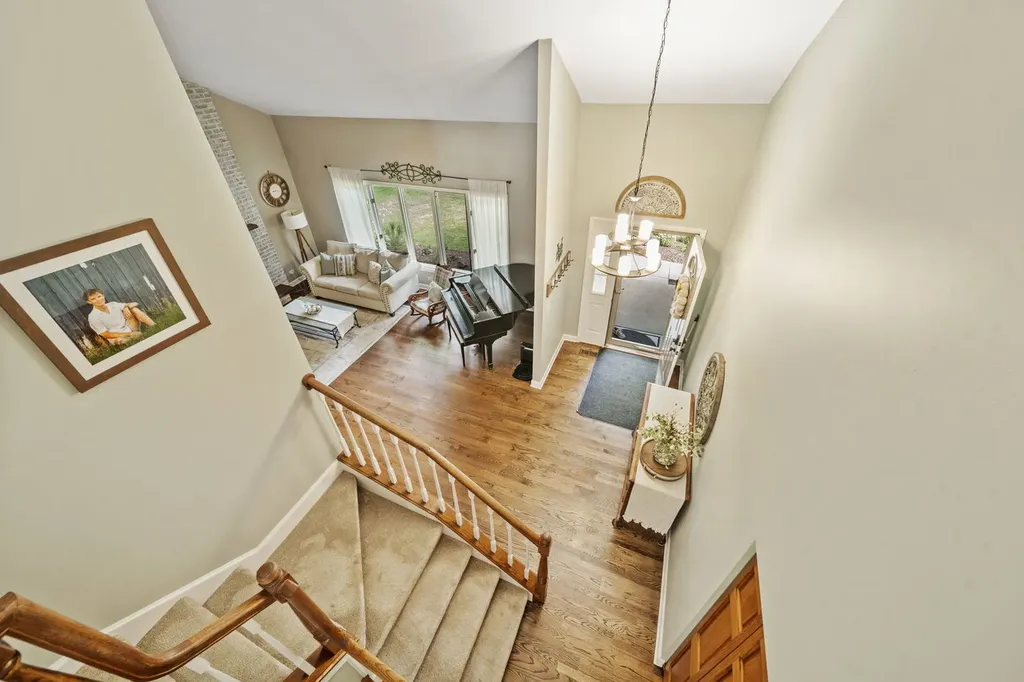 2107 Wheeler Street Woodridge IL 60517