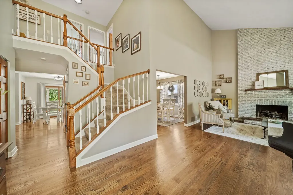 2107 Wheeler Street Woodridge IL 60517