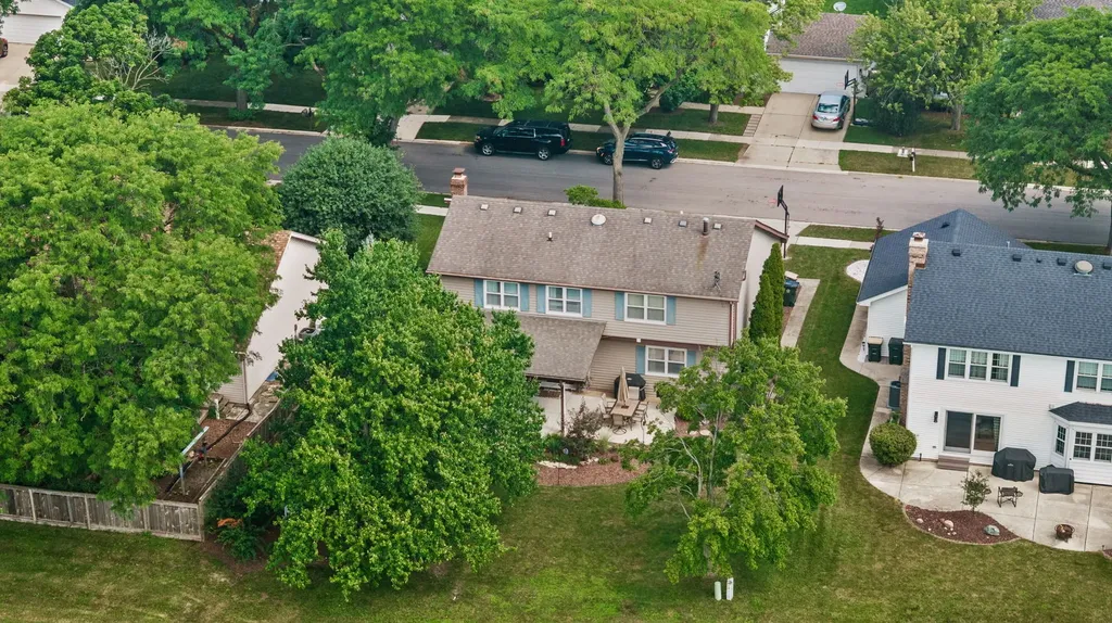 2107 Wheeler Street Woodridge IL 60517