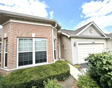 21562 Victory Lake Way Crest Hill IL 60403