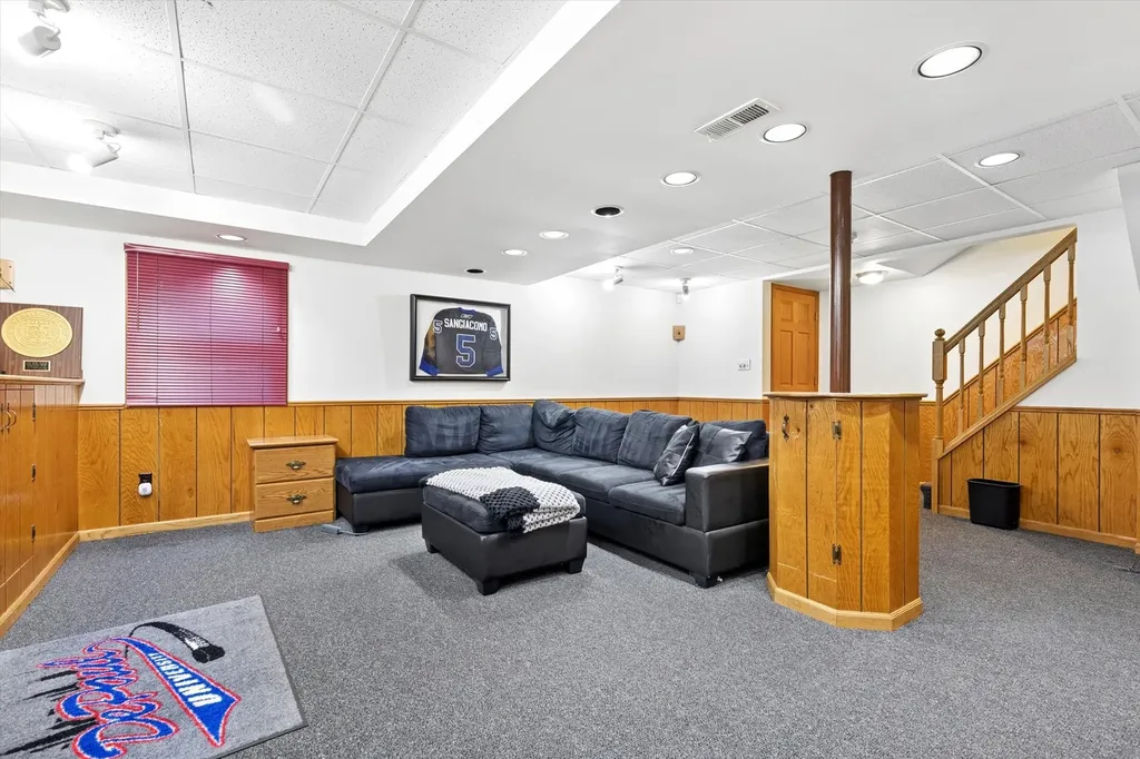 1176 Scott Court Carol Stream IL 60188