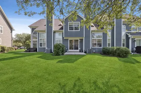 1176 Scott Court Carol Stream IL 60188