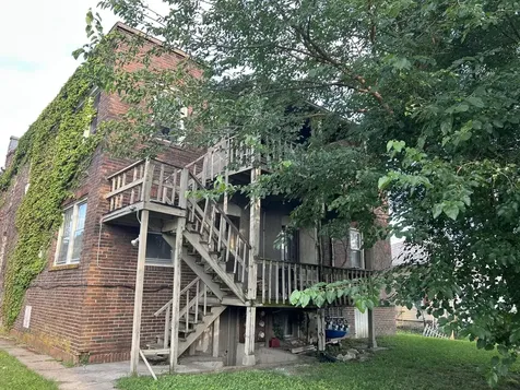 1916 24TH Street Rock Island IL 61201