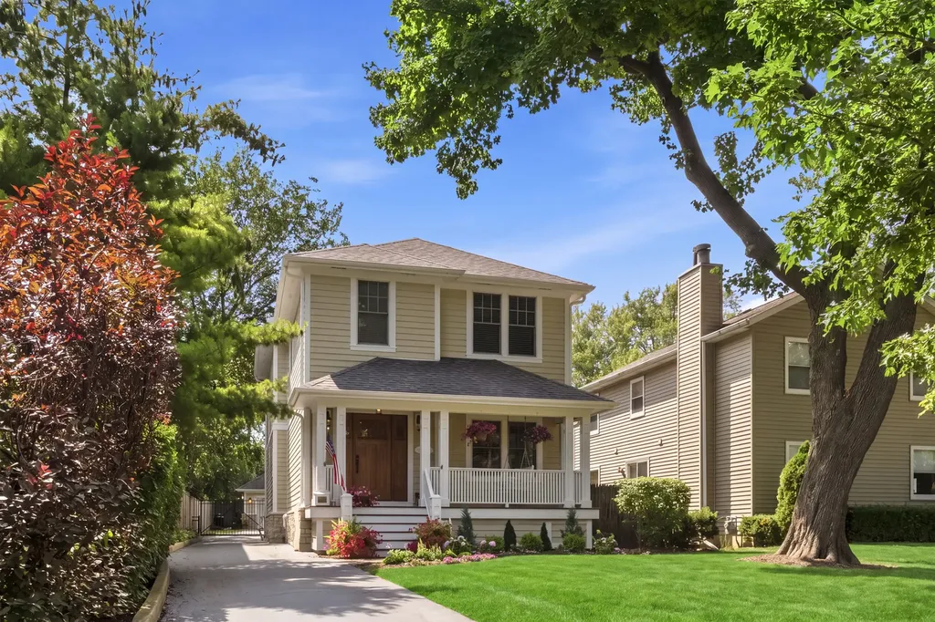 1308 Edgewood Road Lake Forest IL 60045